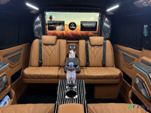 Taxi to the airport Такси в аэропорт VIP services in Nicosia