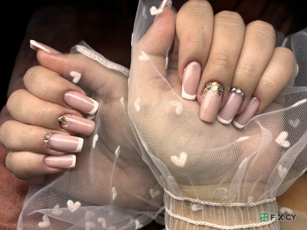 ΑNandM nails salon latsia in Nicosia